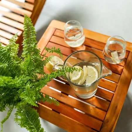 Invest Place 2 Be Apartamento